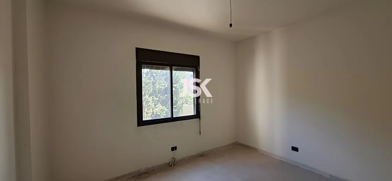 Apartment for Rent in Bqennaya