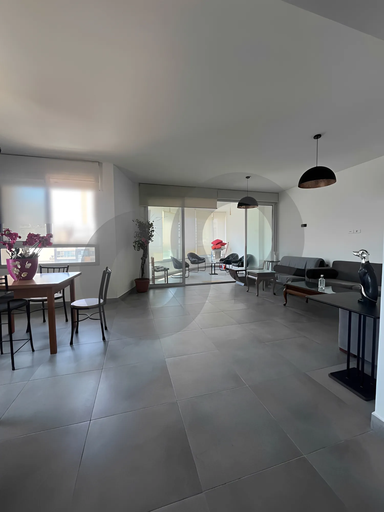 Apartment for Sale in Achrafieh - 2 bed, 3 bath