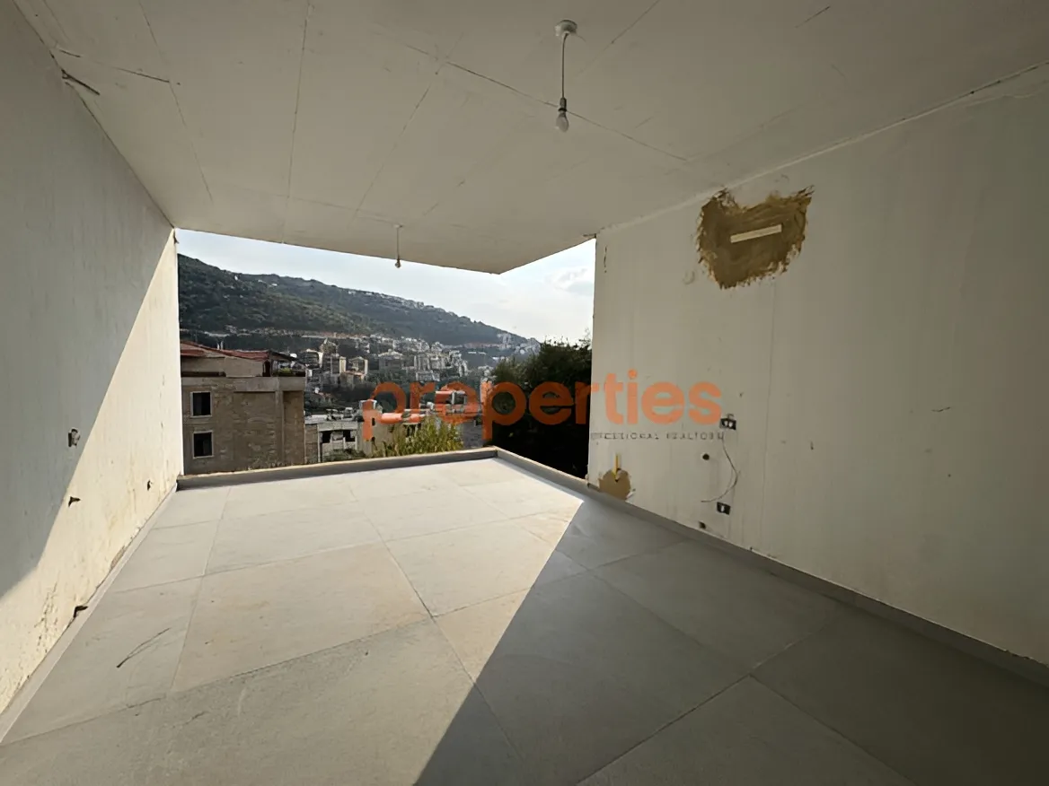 Apartment for Sale in Ain Aar - 3 bath