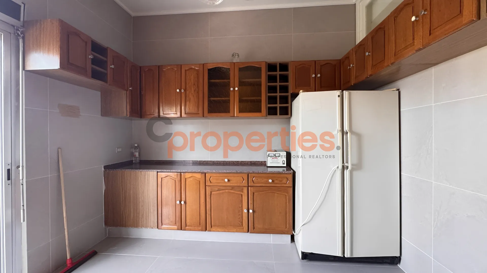 Apartment for Rent in Aaoukar
