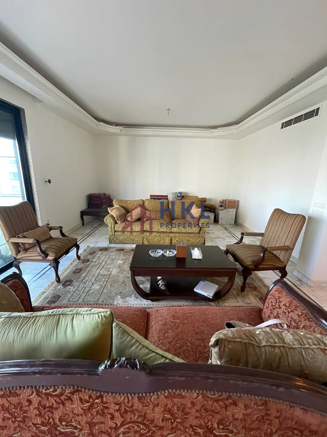 Apartment for sale in Ramlet El Baida, Bayrut, Lebanon - 3 bed, 4 bath