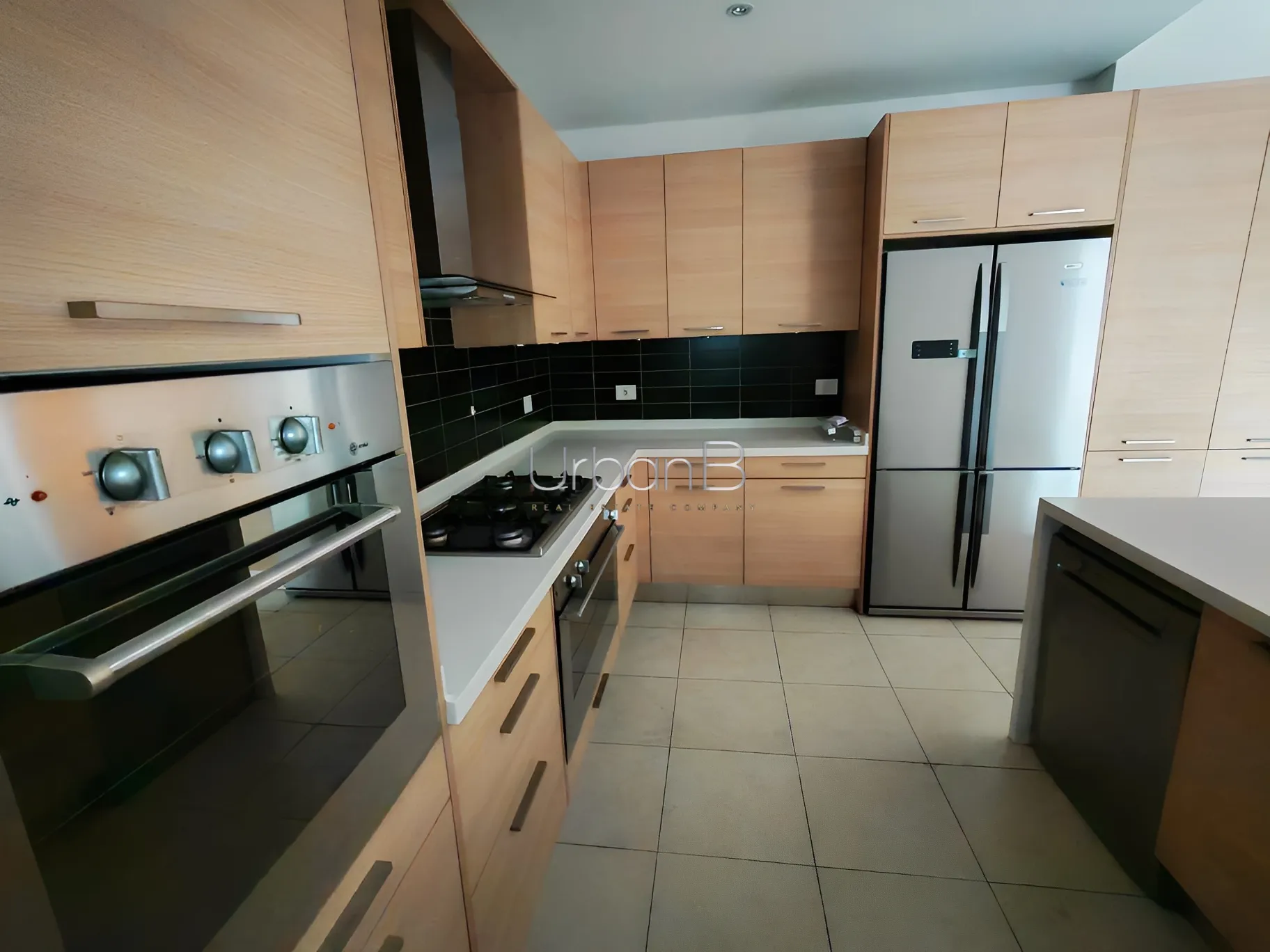 Apartment for Rent in Mar Meter, Achrafieh, Beirut