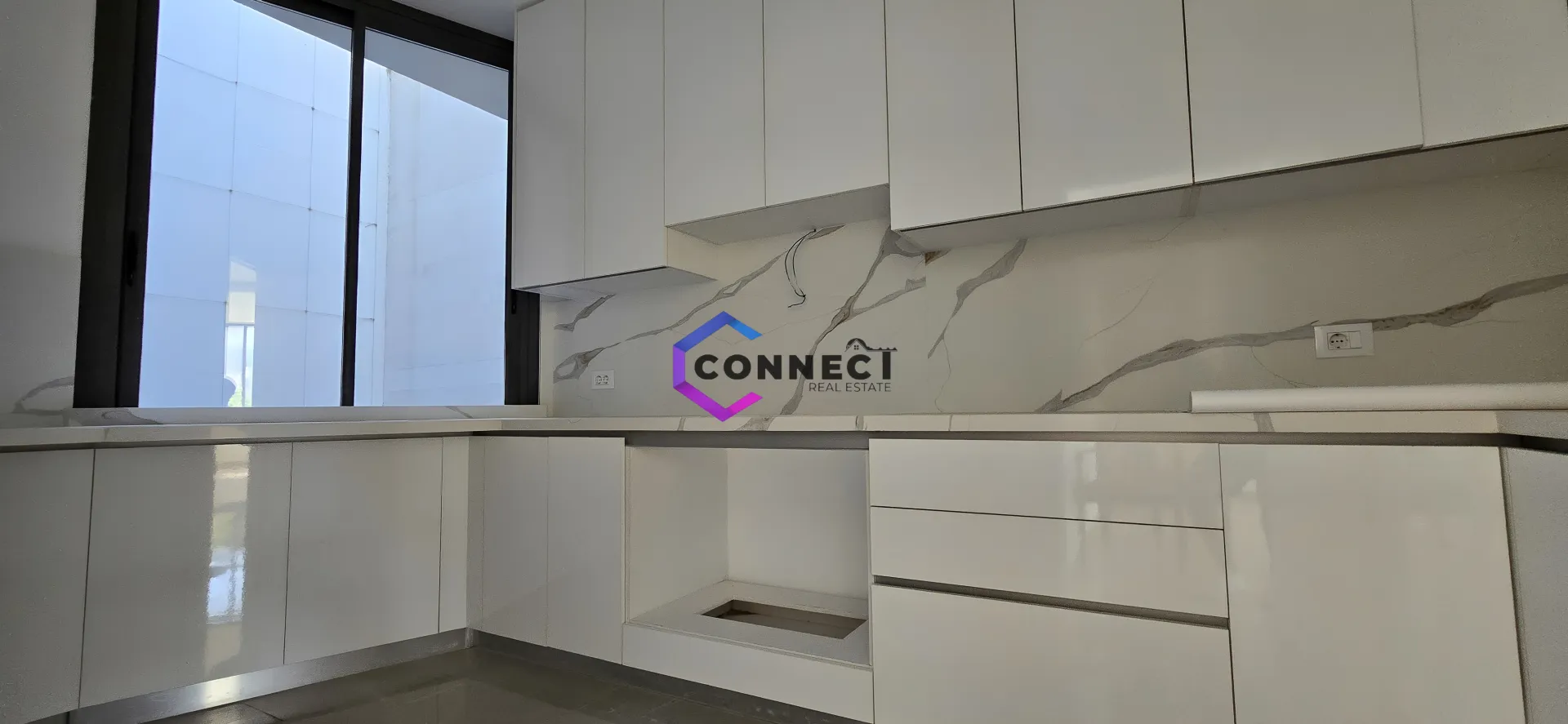 Apartment in Ras Beirut, lebanon - 3 bed, 3 bath