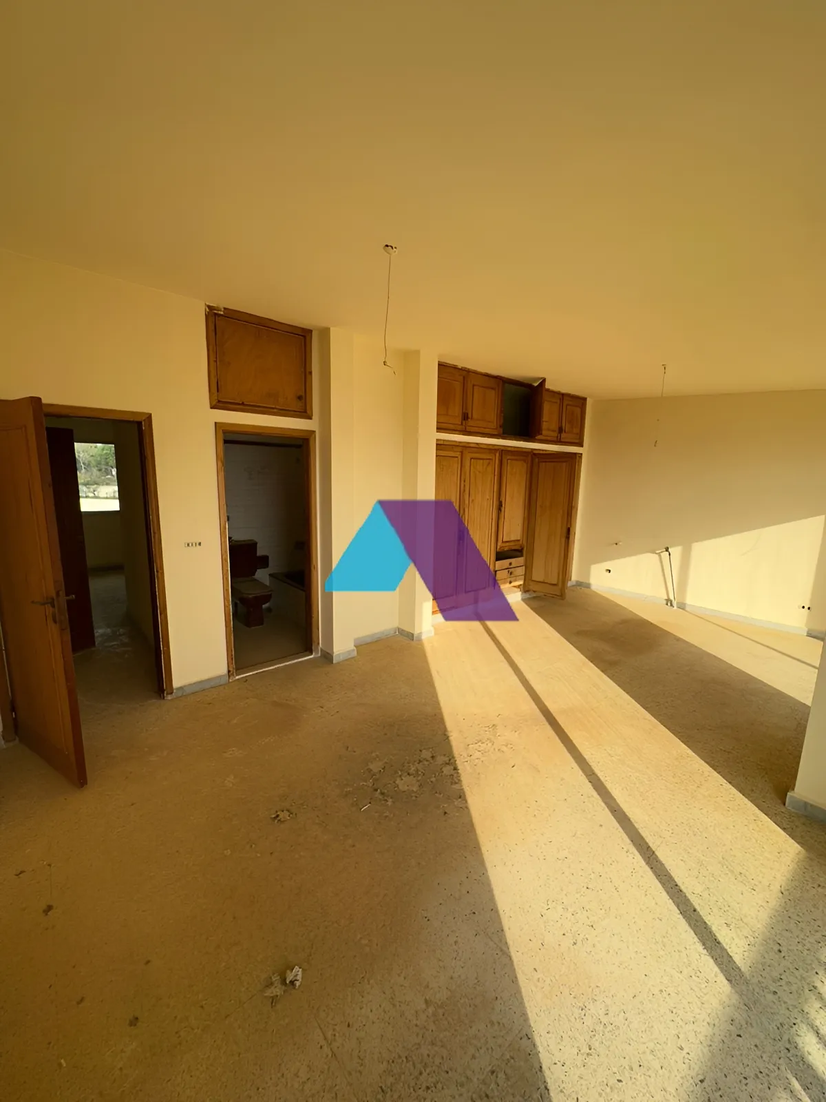 Apartment for Sale in Ras Osta