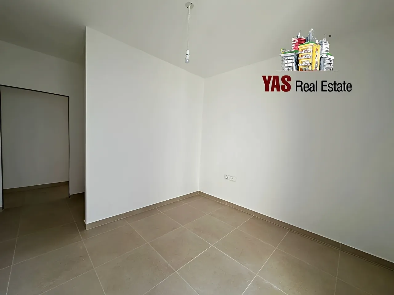 Apartment for Sale in Ajaltoun - 4 bed, 4 bath