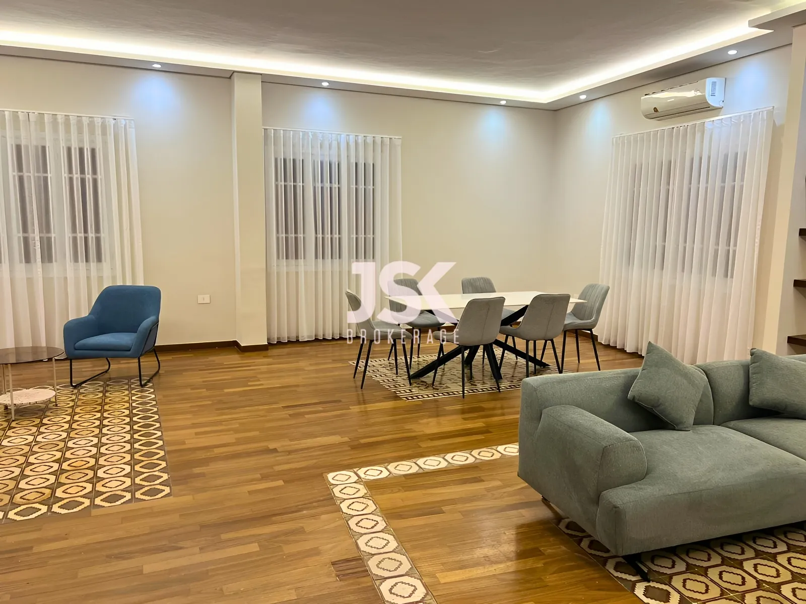Apartment for Rent in Achrafieh