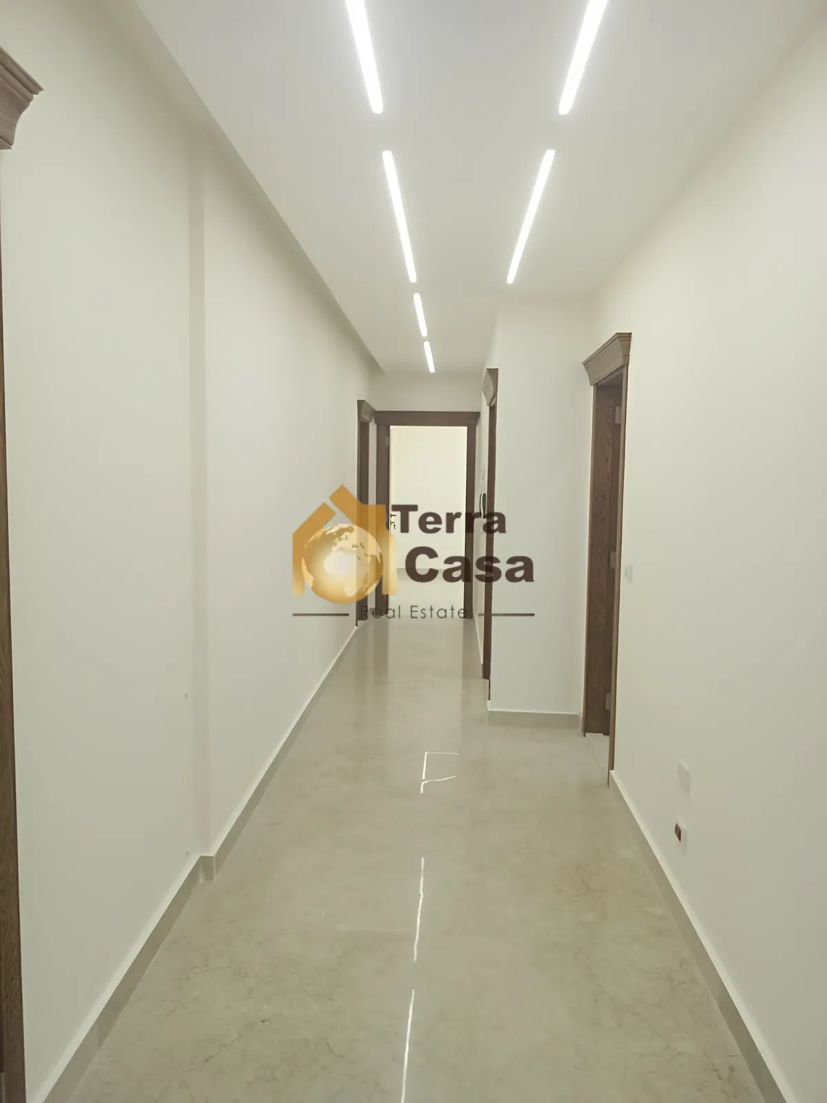 Apartment for Sale in Ksara - 3 bed, 3 bath