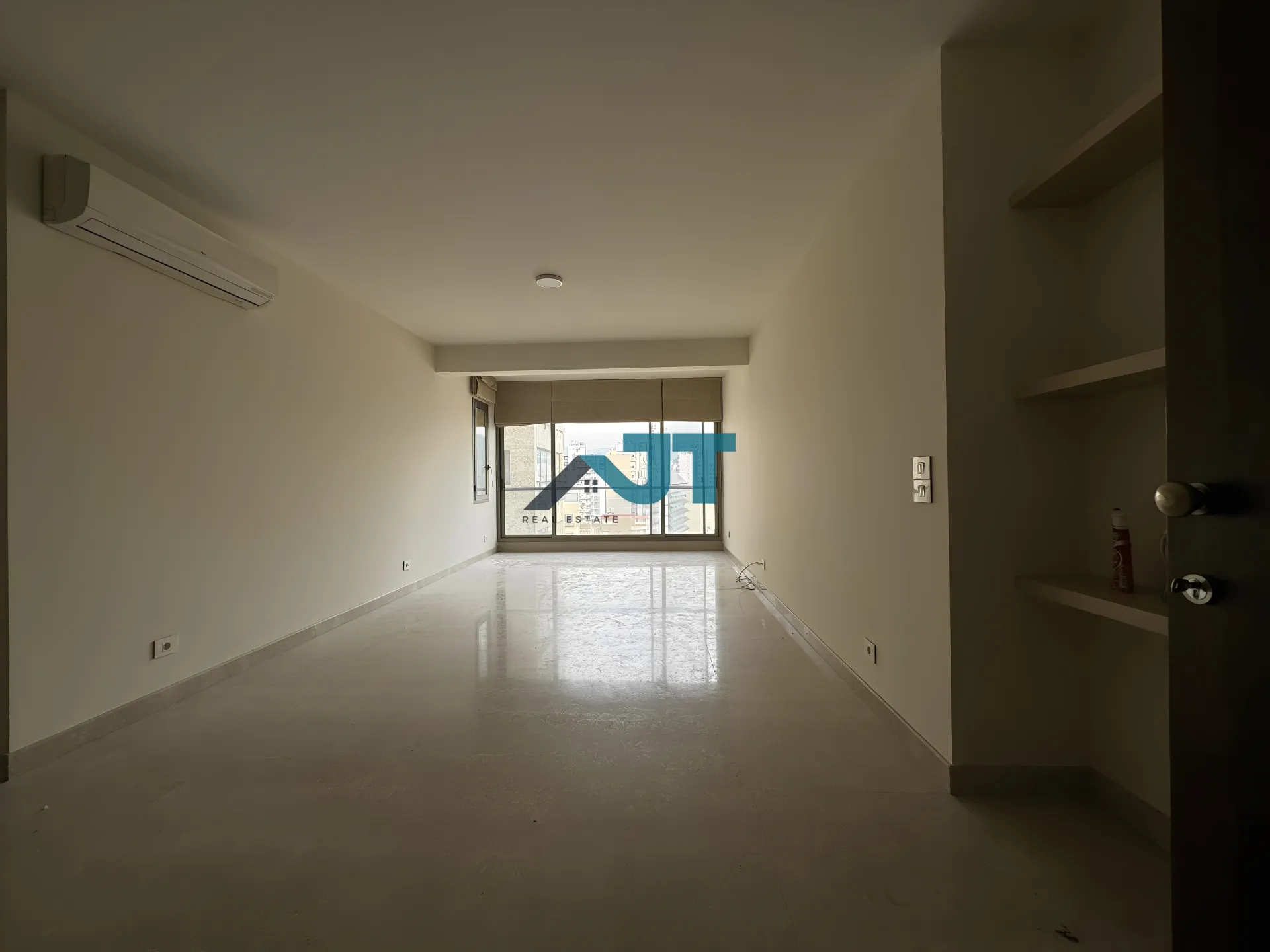 Apartment for Rent in sodeco - 2 bed, 2 bath