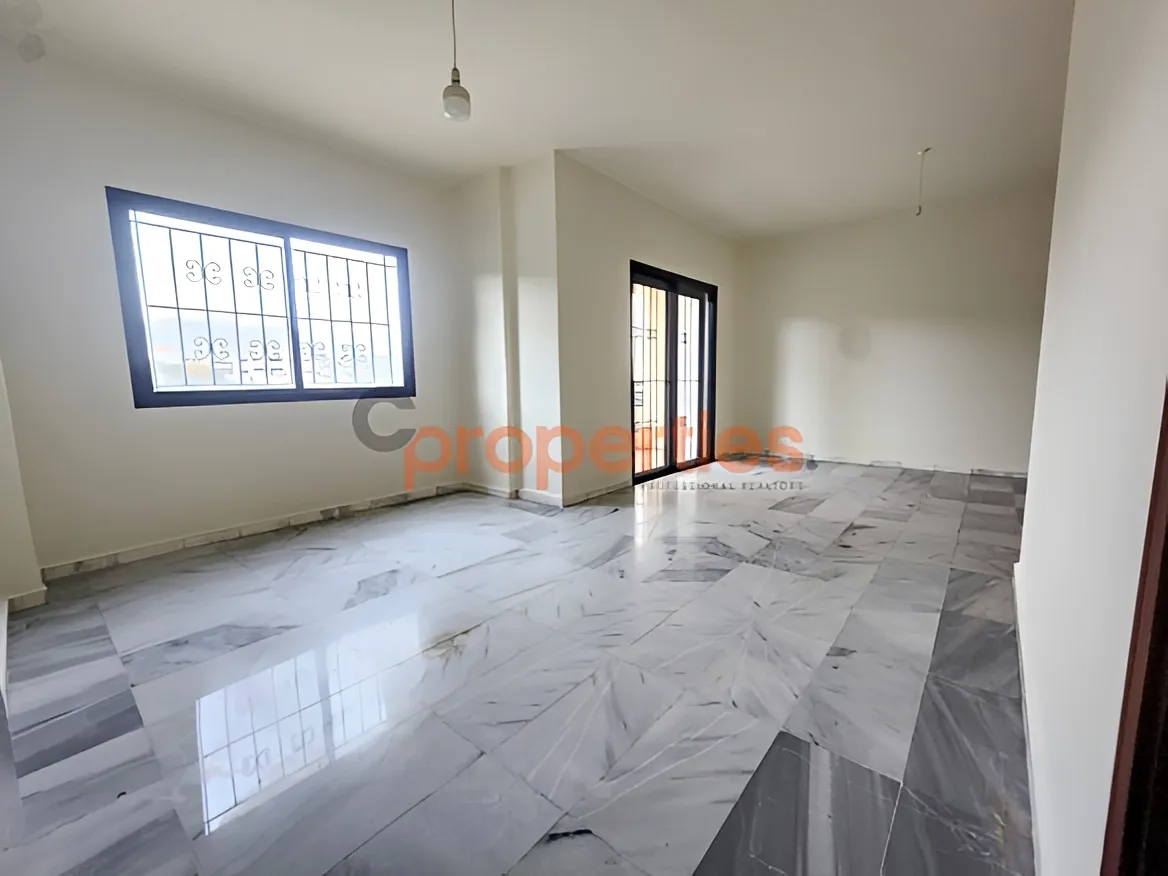 Apartment for Sale in Aamchit