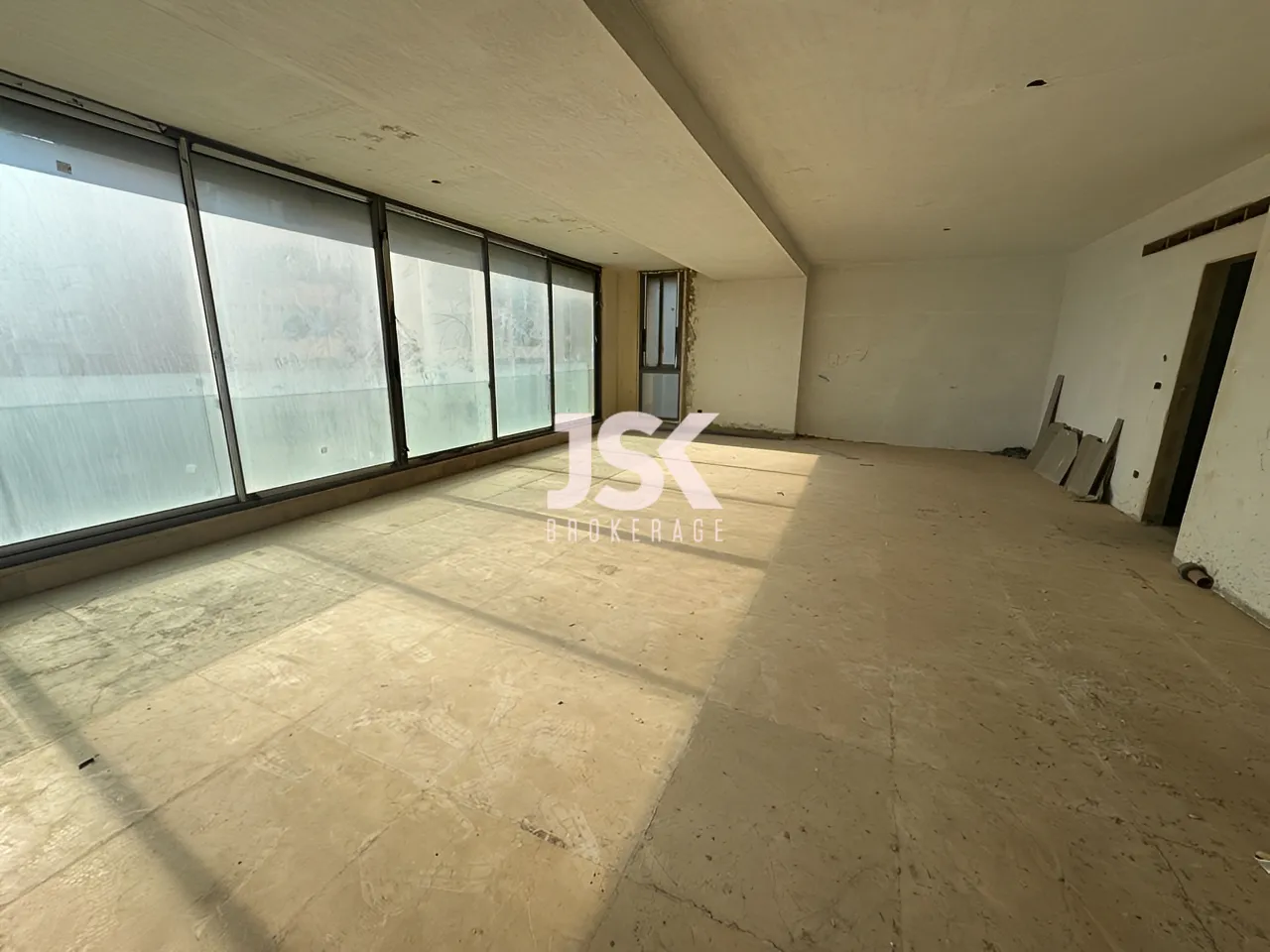Apartment for Sale in Ramlet El Baida