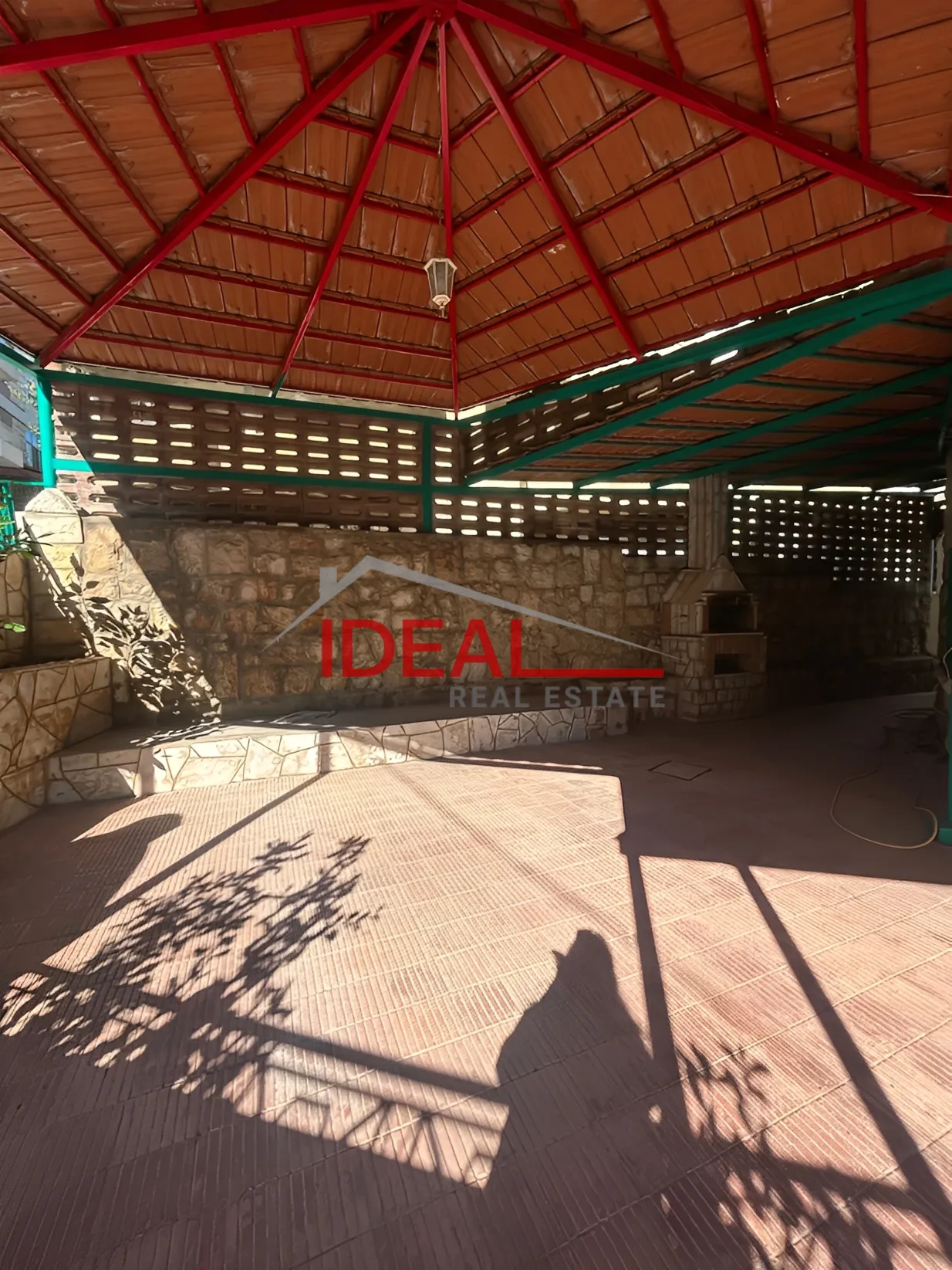House for sale in Ajaltoun, Lebanon - 4 bath