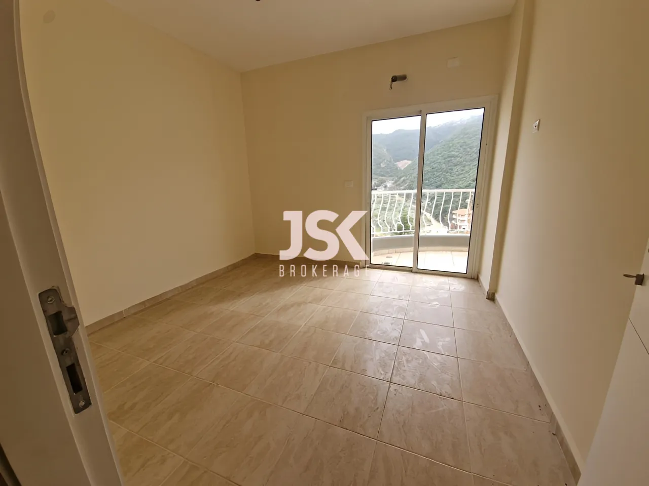 Apartment for Sale in Batroun