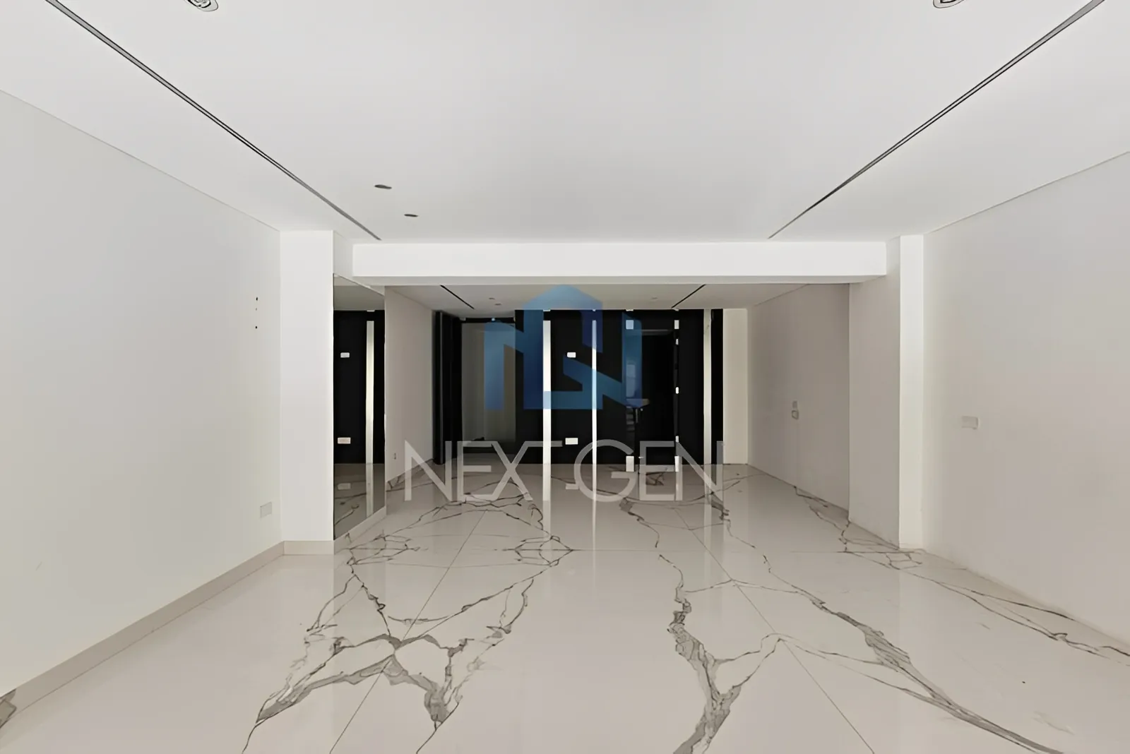 Shop for rent in Downtown
