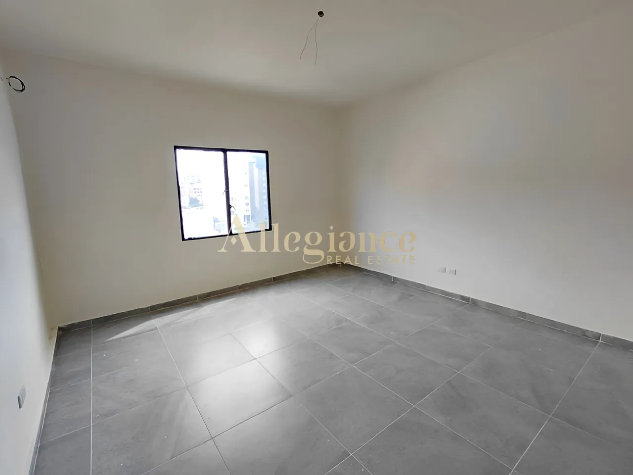 Office for rent in Sad El Baouchriyeh