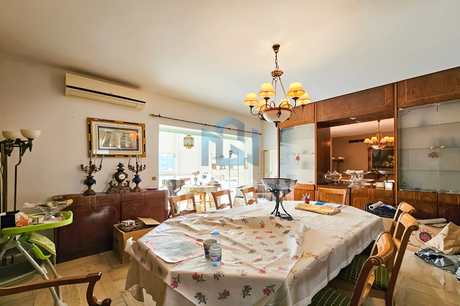 Apartment for rent in Ain Al Tineh, Bayrut, Lebanon