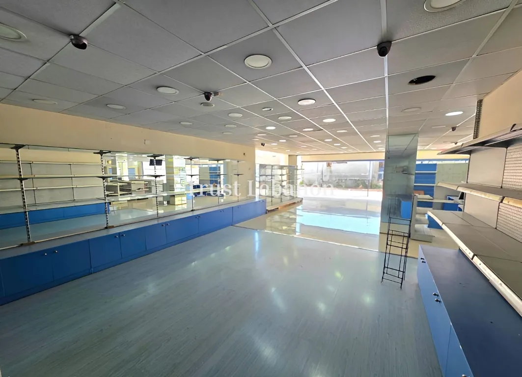 Shop for rent in Hazmieh, Lebanon