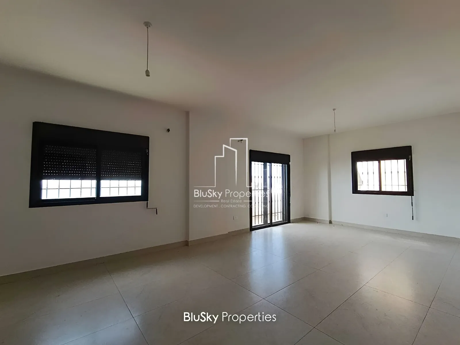 Apartment for Sale in Nahr Ibrahim - 3 bed, 3 bath