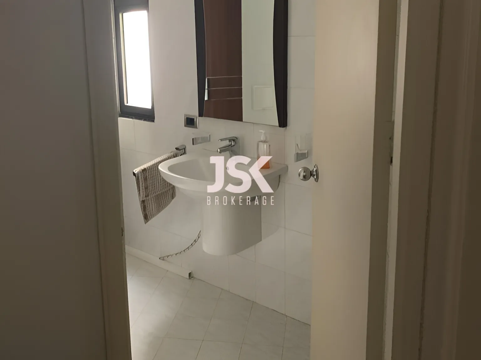 Chalet for Sale in Kafr