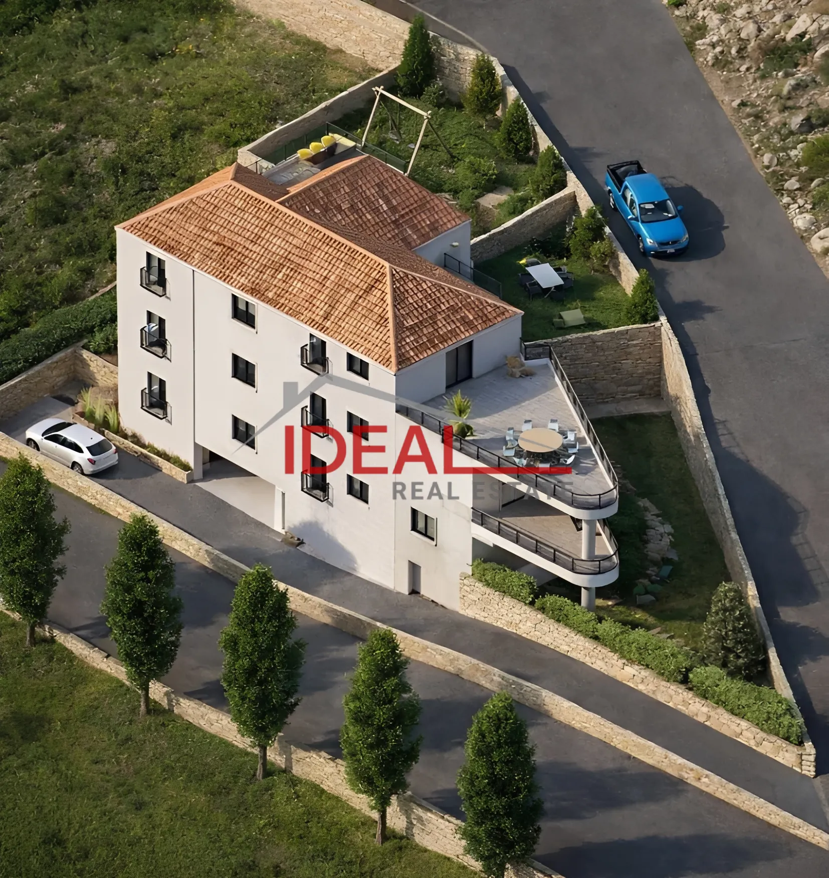 Chalet for sale in Faraya, Lebanon - 2 bed, 2 bath