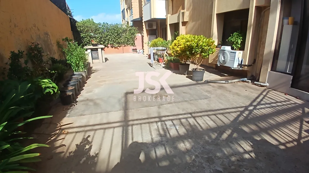 Apartment for Sale in Aaoukar, Lebanon
