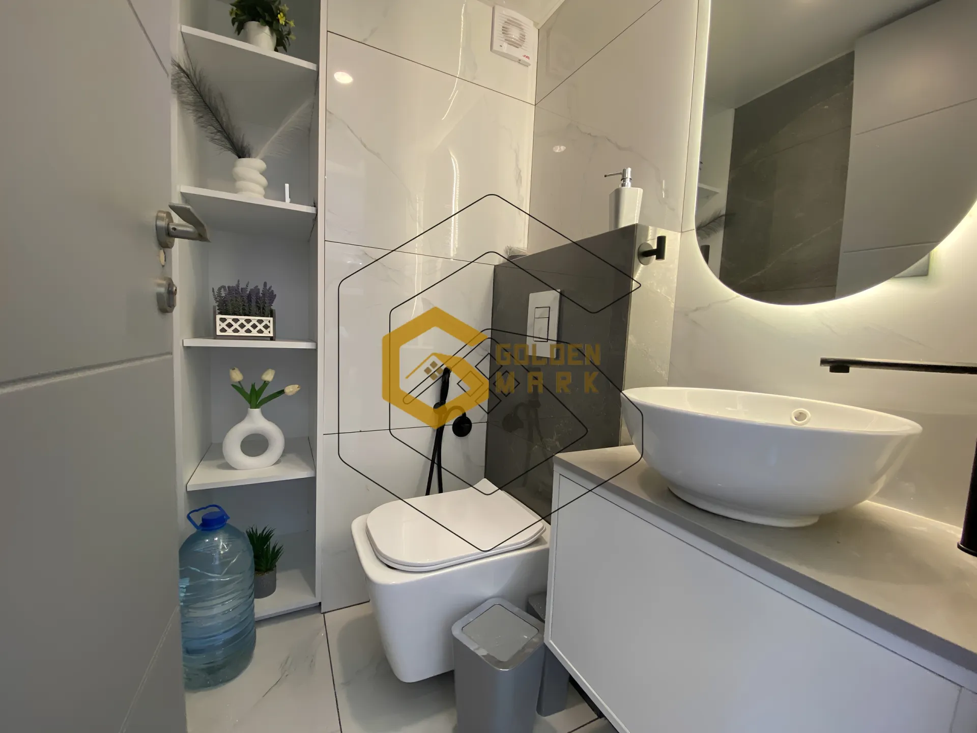 Apartment for Sale in Blat