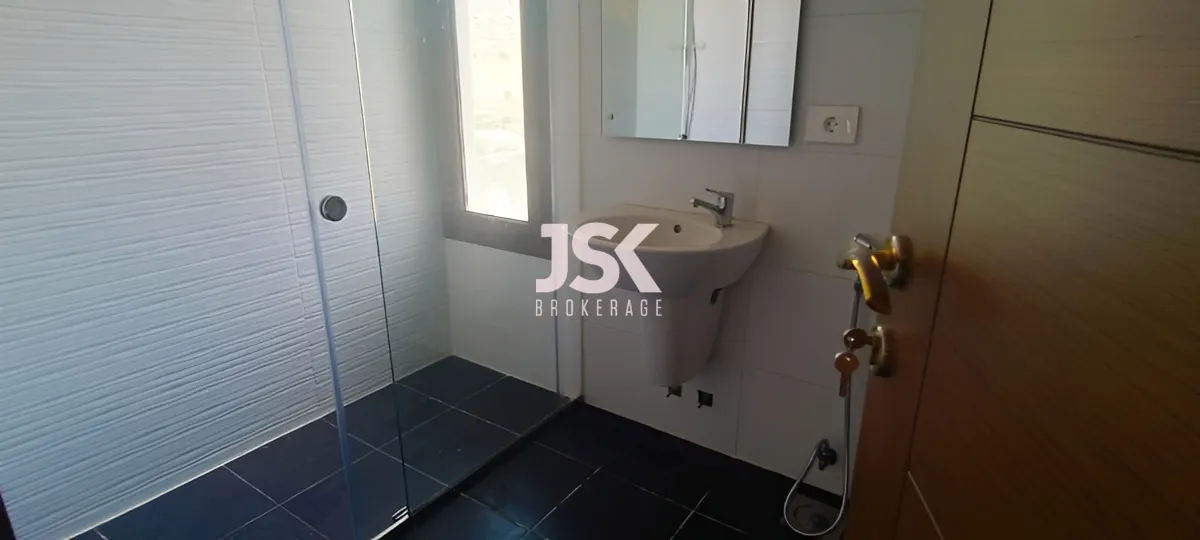 Chalet for sale in Faraiya