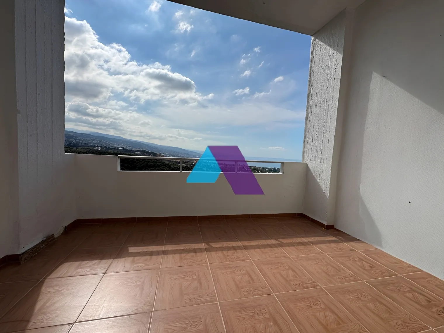 Apartment for sale in Aamchit