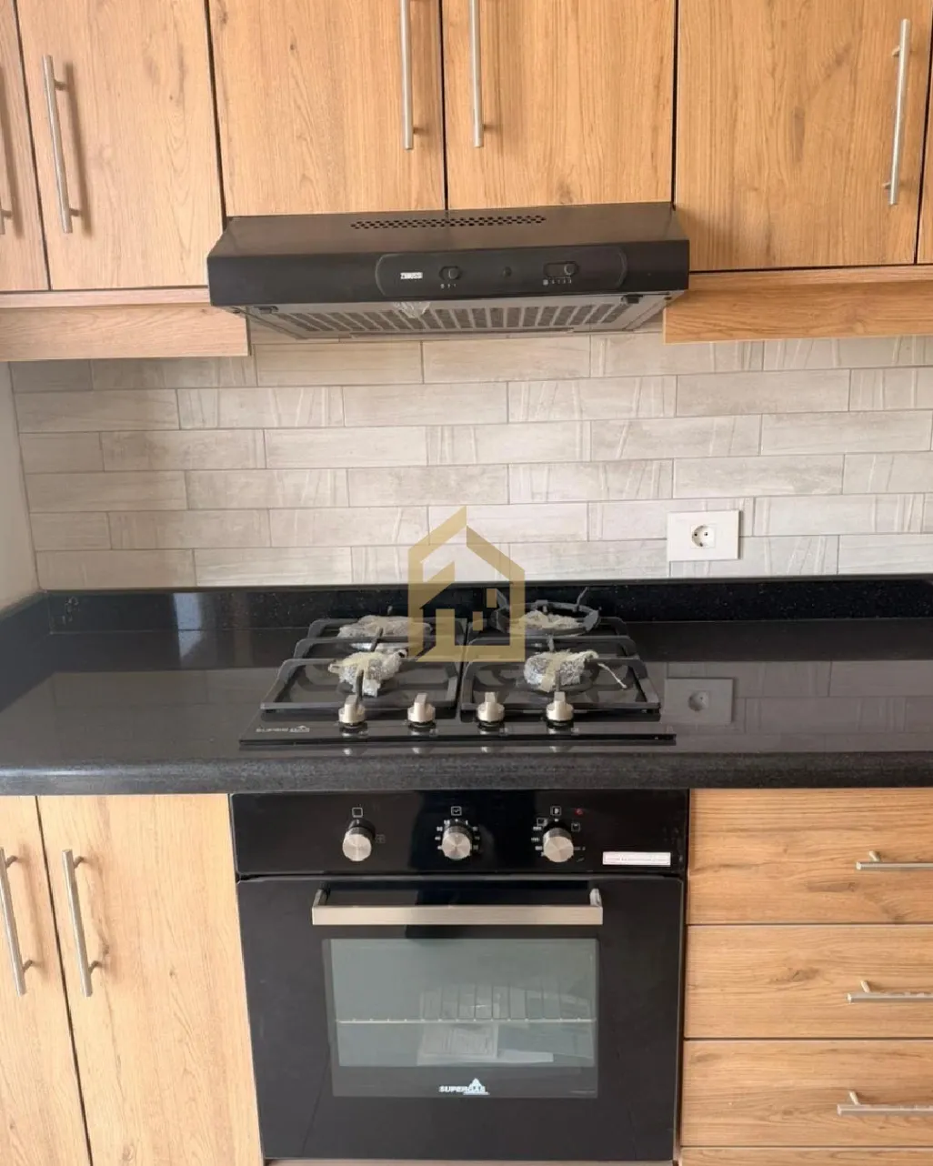 Apartment for rent in Biaqout, Lebanon - 2 bed, 2 bath