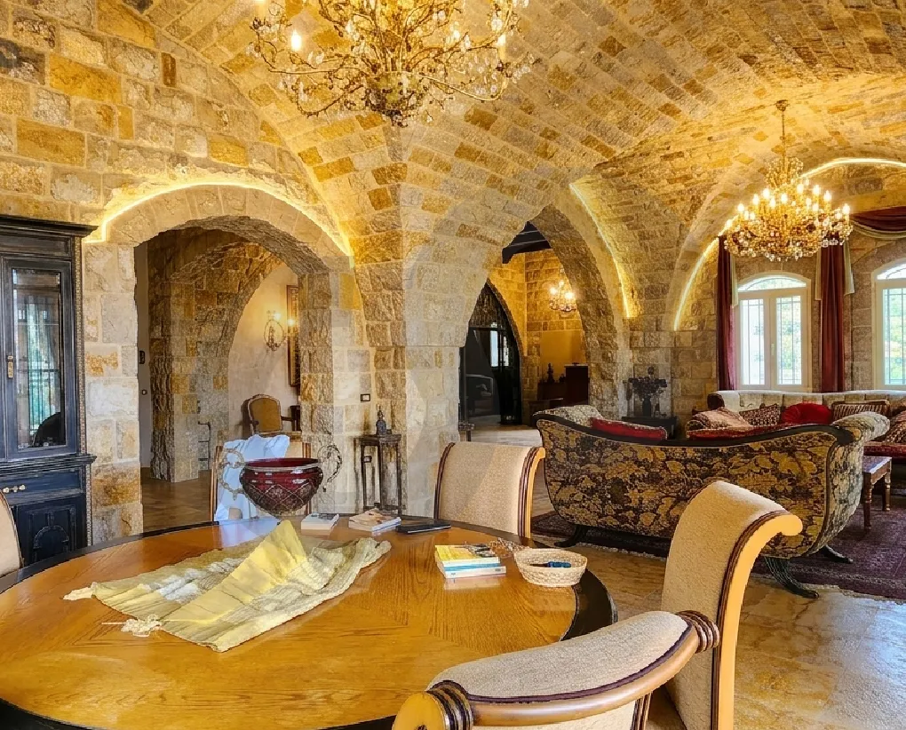 Villa for Sale in Beit Chabeb
