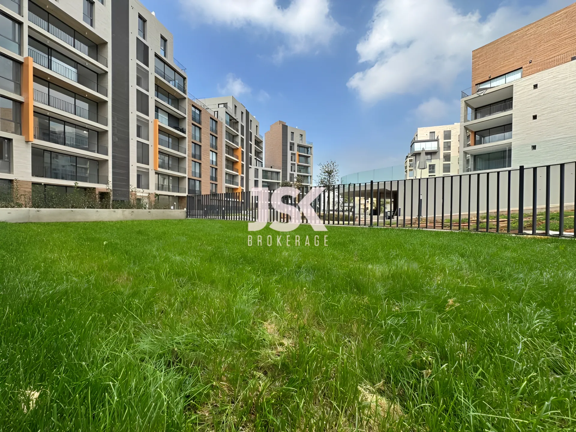 Apartment for Sale in Beit Meri - 3 bed, 4 bath
