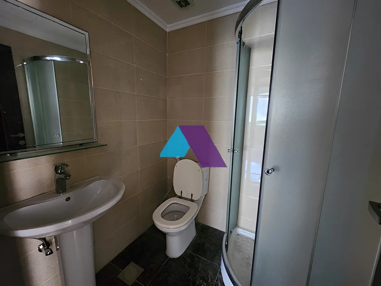 Apartment for Sale in Badaro