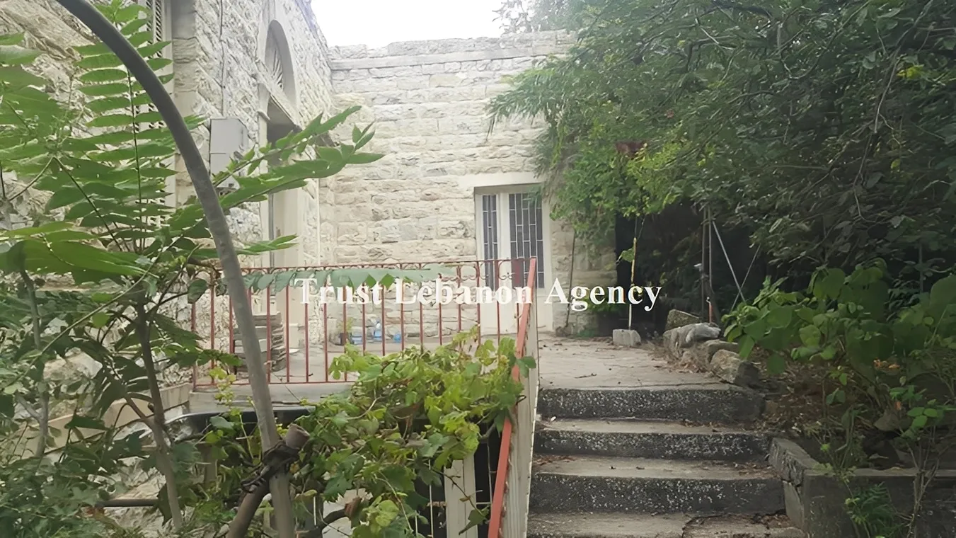 Land for Sale in Alay, Souk Al Ghareb Lebanon