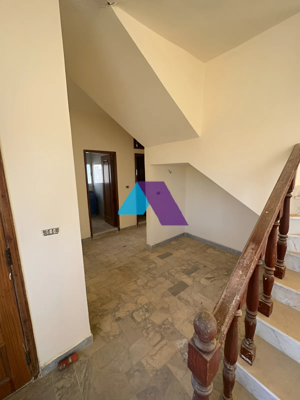 Apartment for Sale in Ras Osta - 5 bed, 5 bath