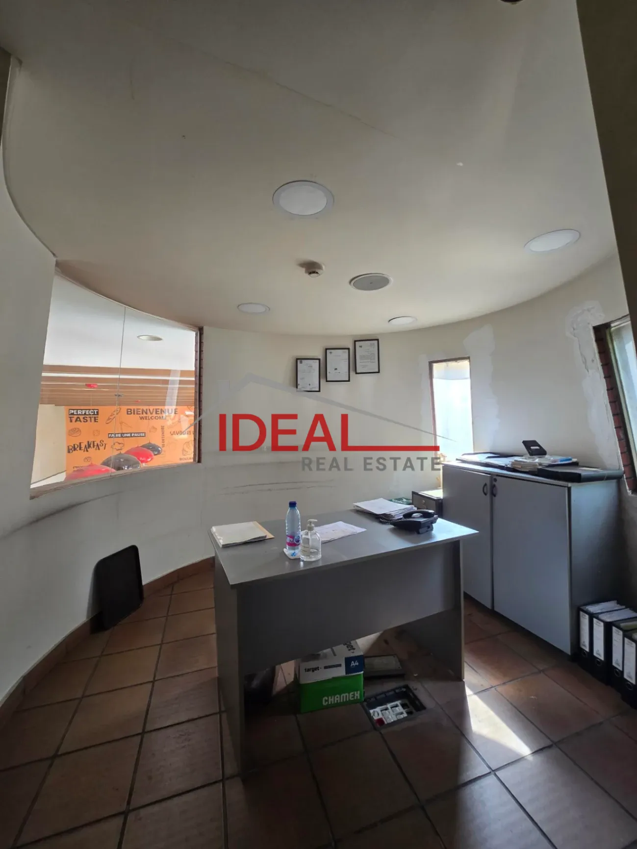 Restaurant for rent in Ain el remmeneh, baabda, Lebanon
