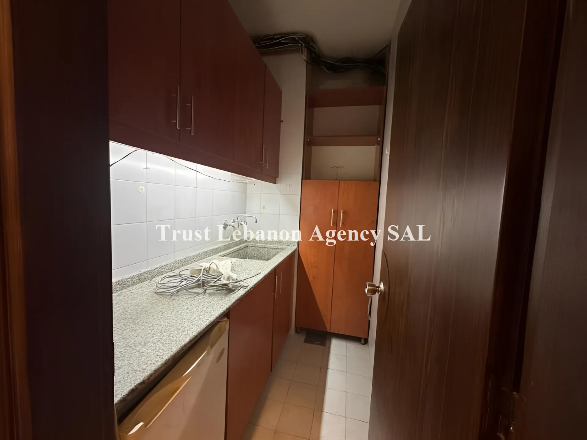 Office For Rent in Metn, Zalka