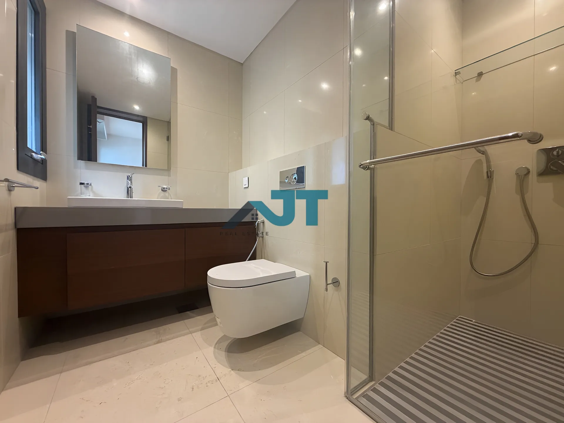 Apartment for sale in Gemmayzeh