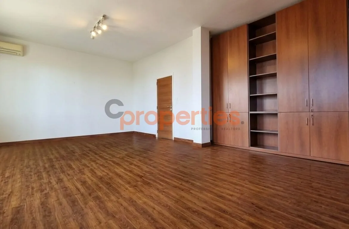 Office for Rent in Achrafieh