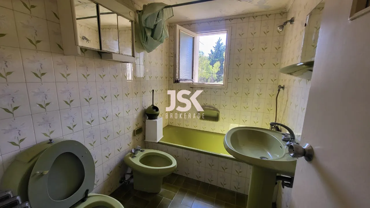 Apartment for Sale in Ajaltoun