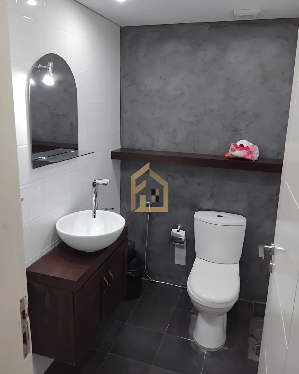 Apartment for sale in Aamchit, Lebanon - 2 bed, 2 bath
