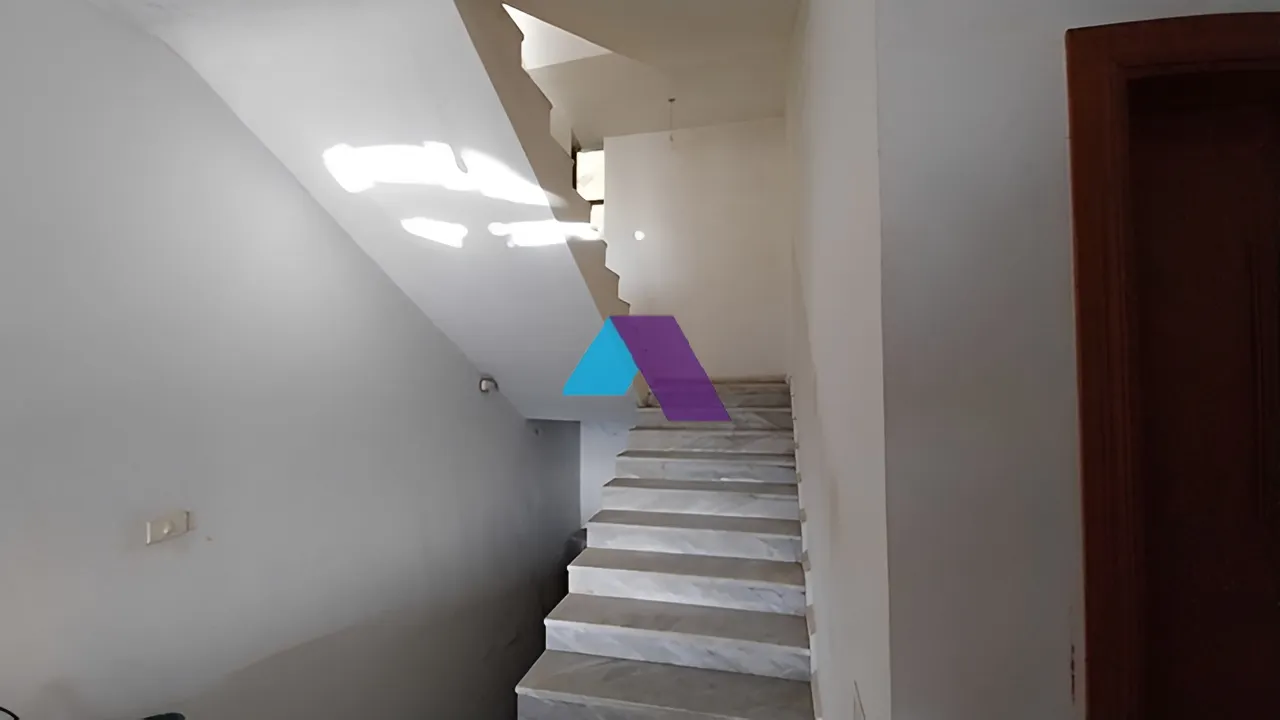Villa for Sale in Beit Meri