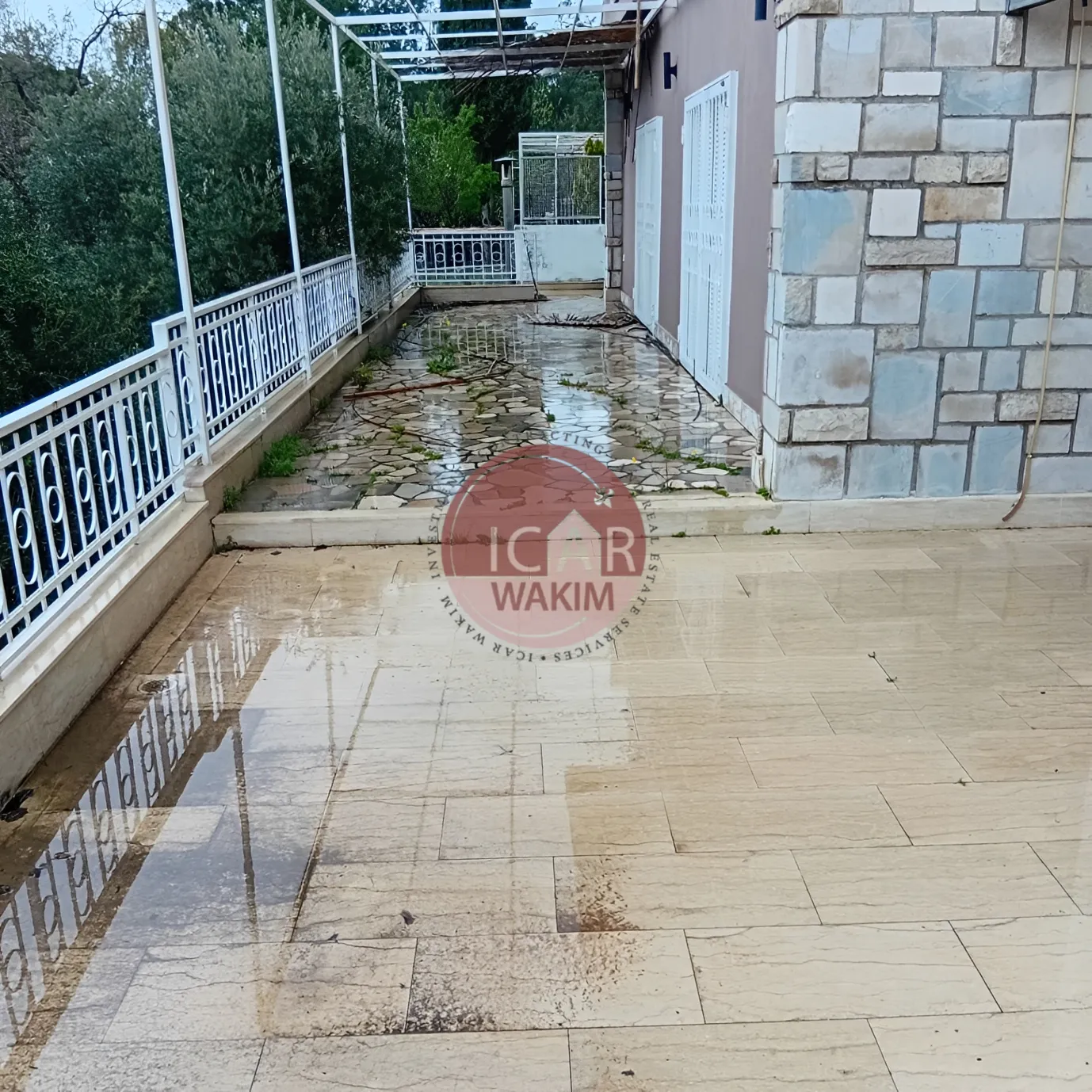 Villa for sale in Baabdat