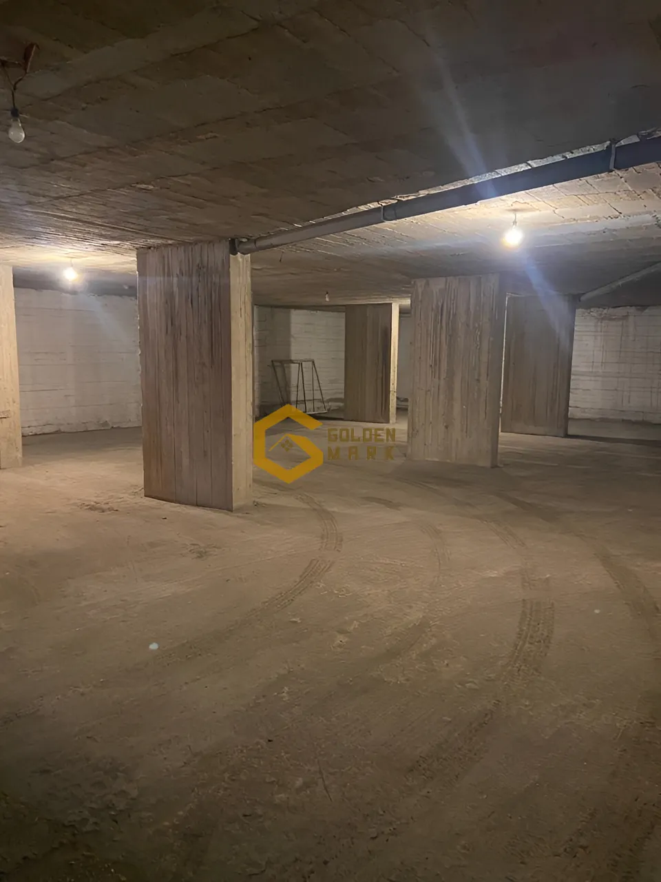 Warehouse for sale in Batroun