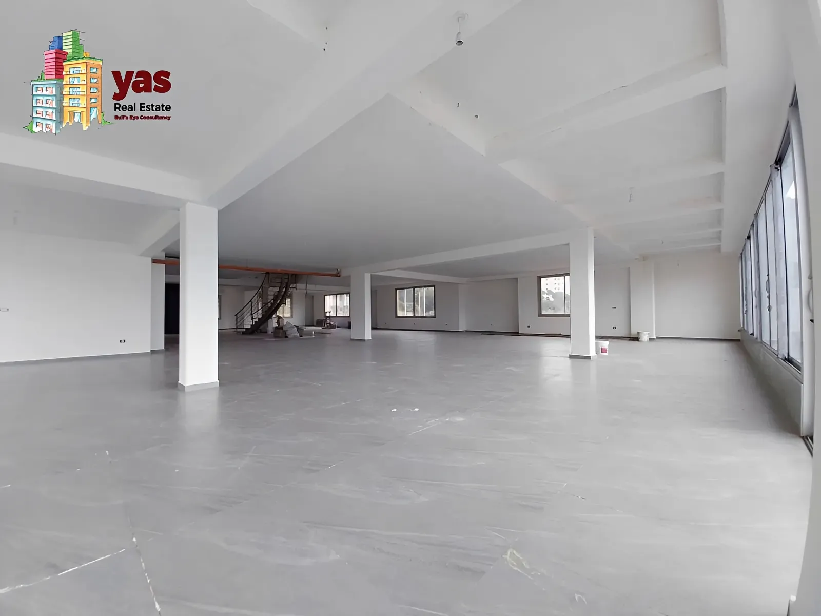 Showroom for rent in Ghazir