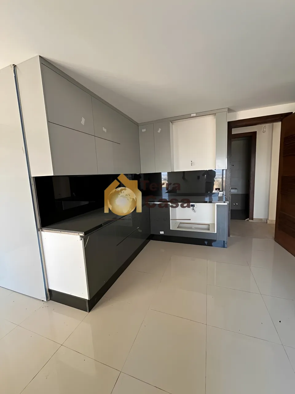 Apartment for sale in Ksara