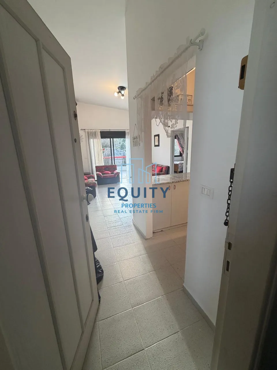 Apartment for sale in Feitroun - 2 bed, 1 bath