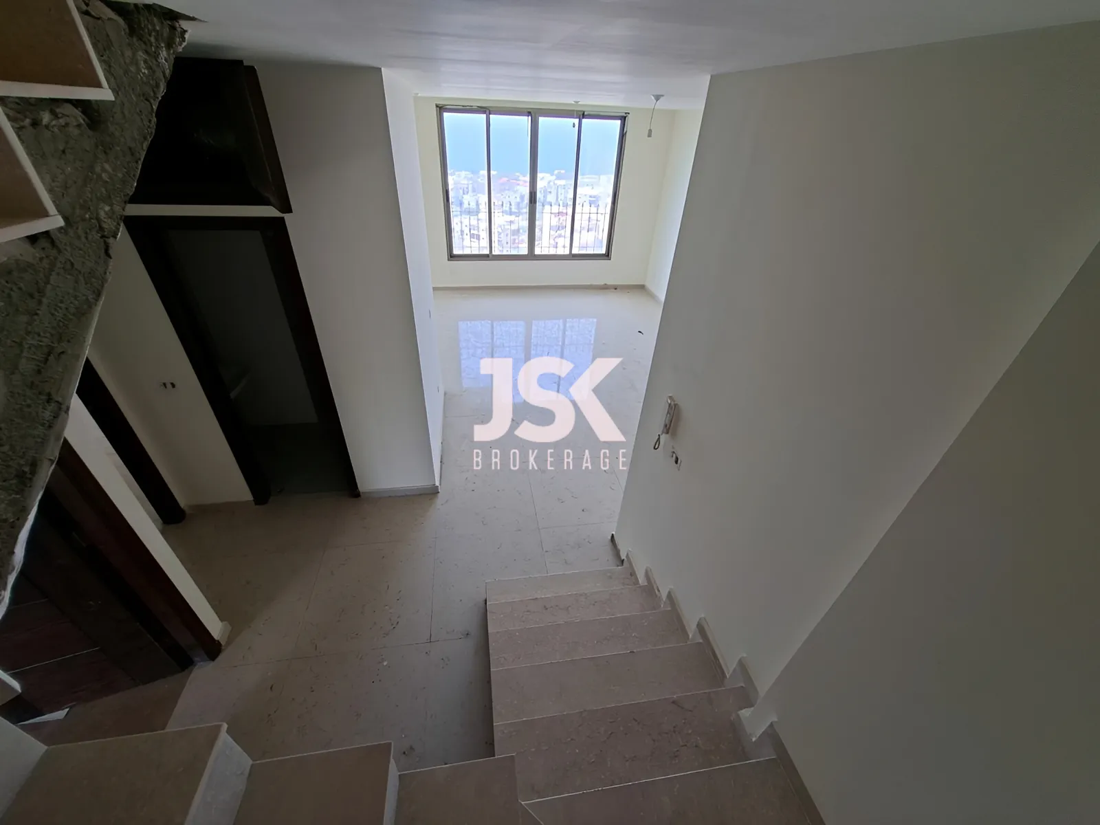 Duplex for Sale in Aamchit