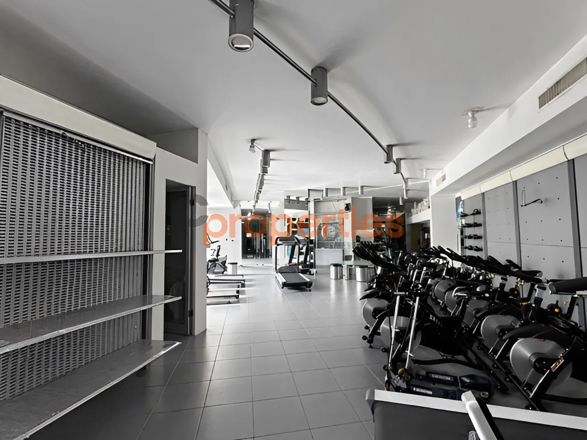 Showroom for Rent in Baabda