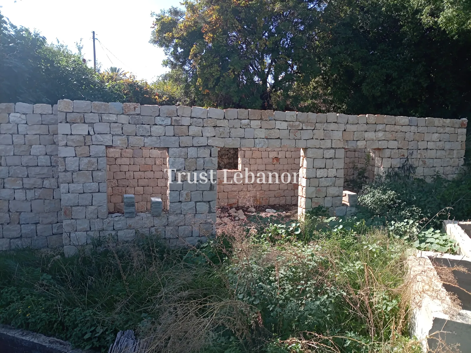 House for sale in Batroun