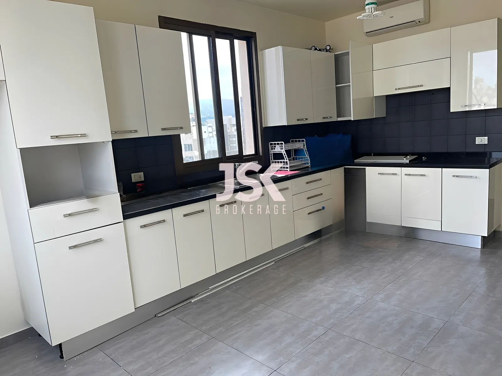Apartment for Rent in Badaro