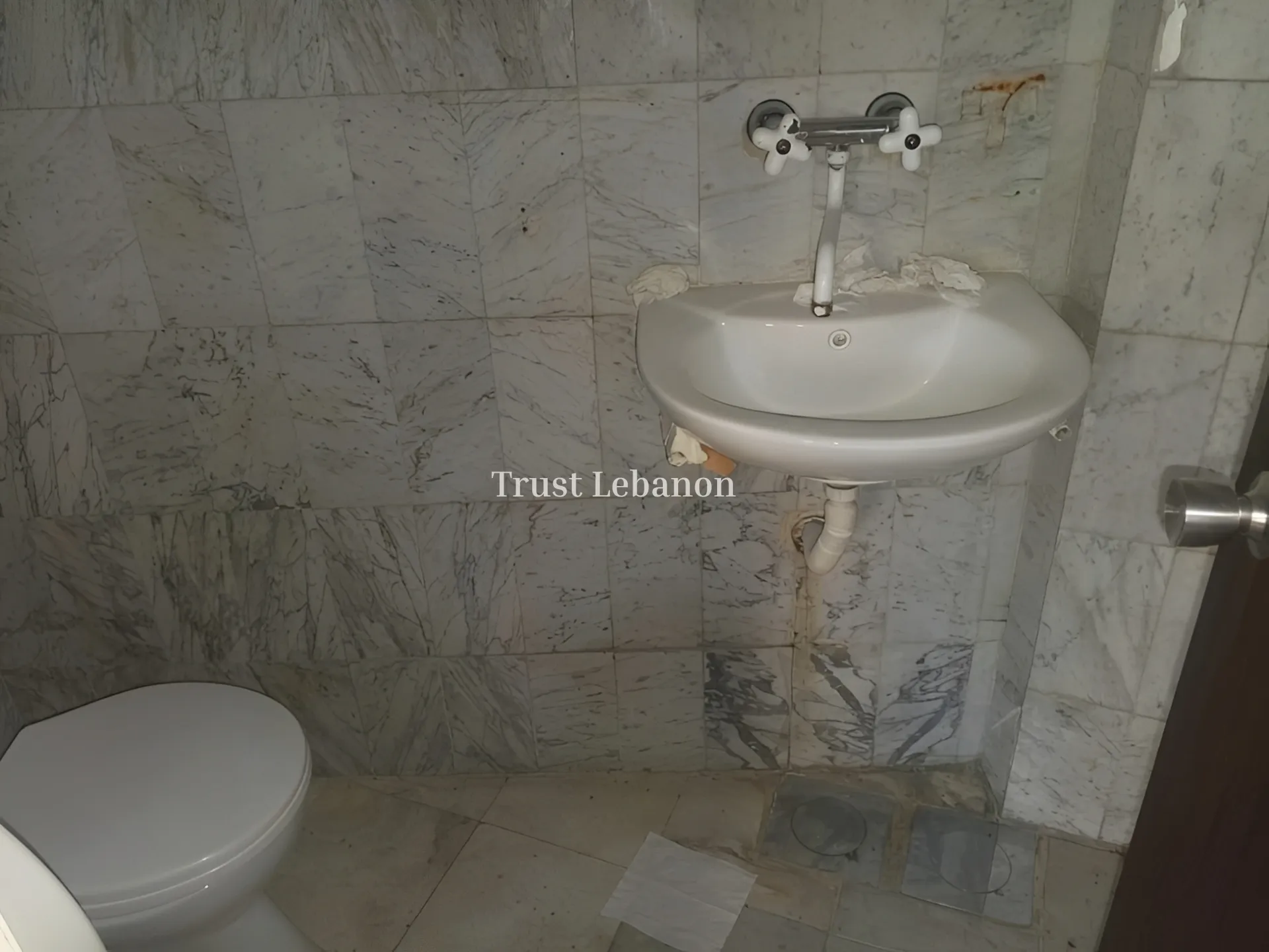 Office for rent in Achrafieh, Beirut, Lebanon